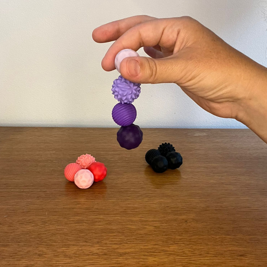 Mes Balles Sensorielles Aimantées - Sélection Maison Loupiot